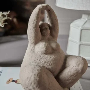 Vera Sculpture