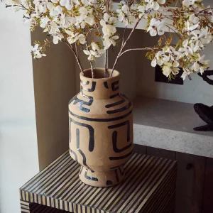 Yarona Ceramic Vase
