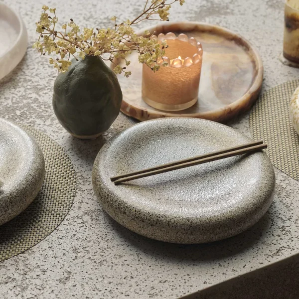 Aruna Plate, Granite - Image 3