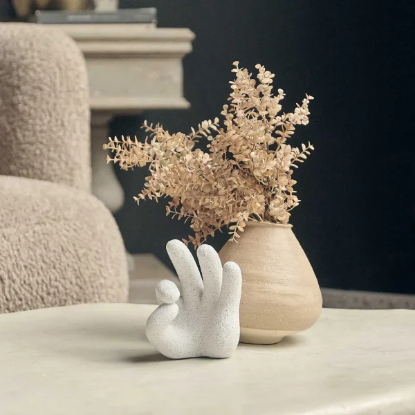 Ballo Hand Sculpture - Image 4