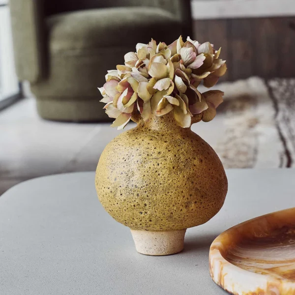 Bera Ceramic Vase