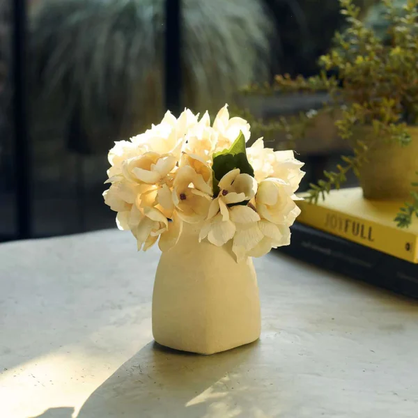 Leary Paper Mache Vase - Image 3
