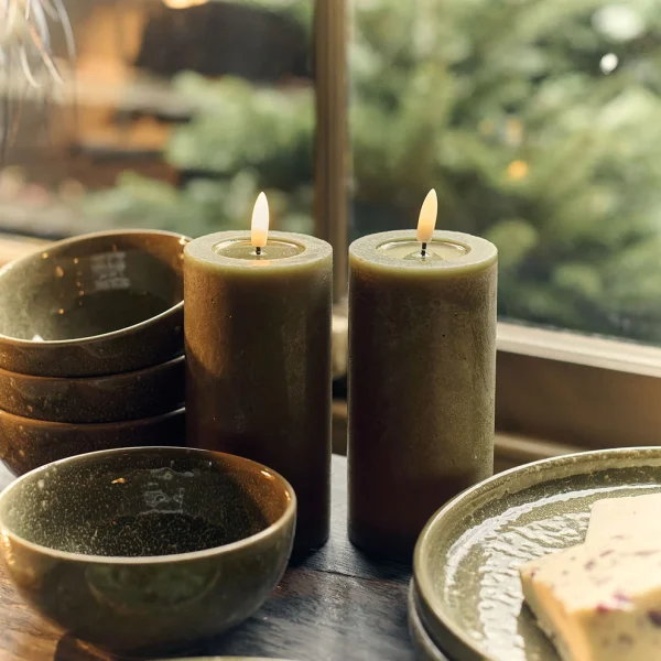 Mossy LED Candle - Image 4