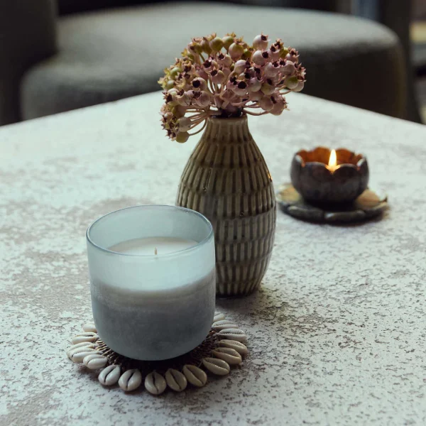 Santal Fig Scented Candle - Image 4