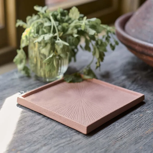Turner Tray, Brick - Medium - Image 3